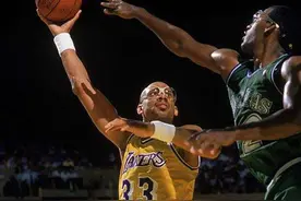 NBA被盖帽最多和最少的人图片