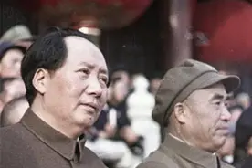 斯大林70大寿时，毛泽东为何送2万斤大葱萝卜白菜梨？别有用意图片