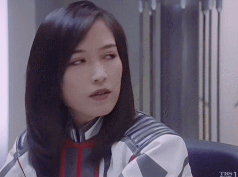 小时候光顾着看奥特曼，错过了多少火辣身材的日本小姐姐