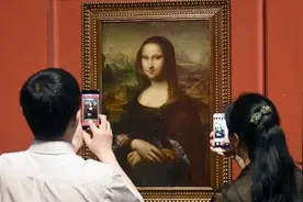 “蒙娜丽莎”一直在微笑？专家称：把画倒过来看，你就能发现诡异图片