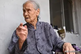 103岁农村奶奶，分了套120平楼房，5天吃1斤白糖，感叹现在日子好图片