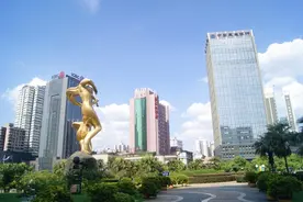 长沙最红商圈五一广场前世今生：毛教员为一人写文10篇图片