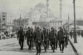 偷鸡不着蚀把米的参战国：1918年10月30日一战土耳其投降图片