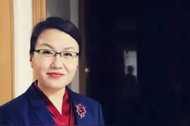 当代巾帼女英雄李莉，研究战术的专家，为何美国对她十分忌惮？图片