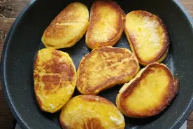 香煎黄金馒头片，只需一个小技巧，口感酥脆，少油又美味视频封面