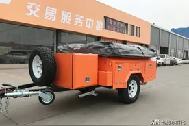 可以折叠的房车！不到5万 拉着澳途小坦克侧翻A1拖挂体验露营野炊图片