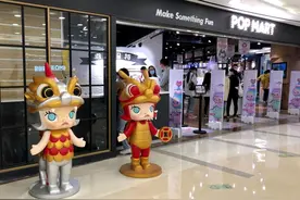 夫妻卖盲盒、年入16亿，揭秘泡泡玛特的暴利生意图片