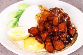 饭店厨师教你家常台湾卤肉饭，肥而不腻鲜香四溢，超有食欲！