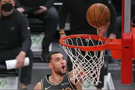 46分9记三分！拉文向乔丹致敬，天赋超群的他不仅会扣篮图片