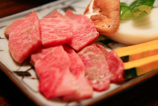 全世界最贵的食材 2026年全世界最贵的食材排名