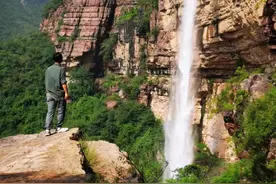 9月河南多家景区不收门票，推荐给你5个赏瀑的地方，赶紧收藏图片