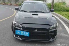 老司机一看就穿帮！3万块买辆10年的三菱翼神改成EVO值不值图片