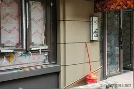 外墙仿石漆之，真石漆、水包砂、水包水，岩片漆的特点与区别图片