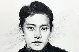 他用木炭条把肖像画活了，生动传神、惟妙惟肖图片