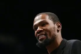 阿杜：特别希望格林在身边！有这么一狠人，至于这样吗？儒雅纳什图片