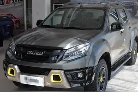 新款五十铃D-max亮相！1.9T柴油+四驱，比纳瓦拉霸气图片