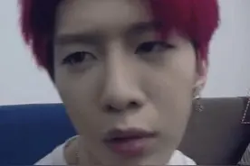 范丞丞卸妆了我信，蔡徐坤卸妆了我也信，而他卸妆了我一点都不信图片