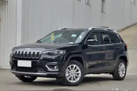 20多万元Jeep自由光，网友：“改头换面”之后，能被更多人重视吗图片