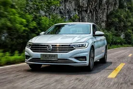 大众再不出手就打到家了！新一代速腾正式曝光，3款中网+8款轮毂图片