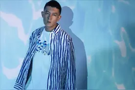 陈冠希晒照惹争议！多次为辱华品牌做宣传，5月前终止合作又恢复图片