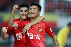 名记:韦世豪蚌埠上学时连老师都打 去鲁能足校被教练飞踹就老实了图片