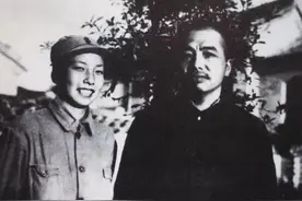 彭德怀的六段情缘，初恋跳崖身亡，拒绝三人表白，两段婚姻留遗憾图片