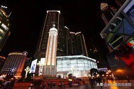 重庆有座神奇的地火村，平地上冒火60年从不熄灭，村民用它煮饭图片