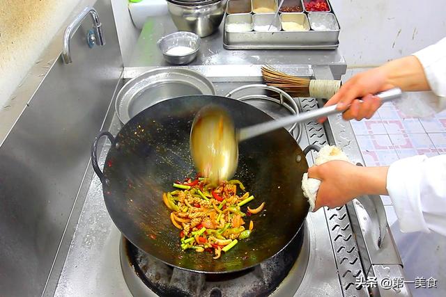 如何清洗鱿鱼视频教程 2026年如何清洗鱿鱼视频教程图解