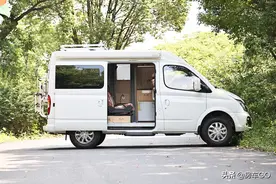 16.58万短轴灵活型房车，兼顾单/双人旅行，上班通勤也能胜任图片