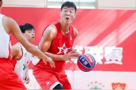 广东队两位潜力小将（张明池、徐昕）—球员介绍图片