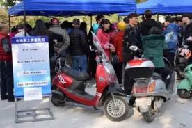 考电动车驾照需要多少钱？得知具体数字，车主：以后不骑了图片