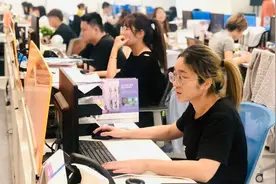 月薪近4万的腾讯实习生告诉你：吃不了读书的苦，将来可能要吃土图片