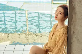 李紫婷 清凉夏日泳池写真图片图片