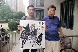 赵忠祥字画从几十万跌至几百块没人要，到处挥毫泼墨的明星尴尬了图片