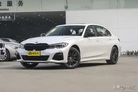 追求舒适的同时不忘运动，看宝马3系哪款更具性价比图片