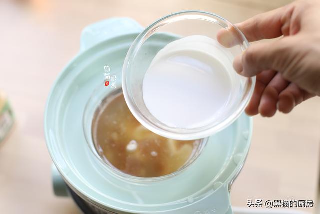 椰浆炖花胶做法 椰浆炖花胶做法视频