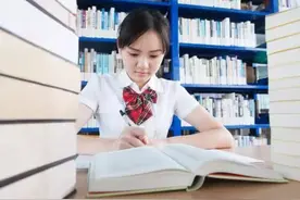 家长呼吁高中生也需减负，应该取消高中晚自习，官方对此给出回应图片