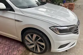 大众为销量真拼了！从13.59万跌到9.59万，30天卖了27635辆图片