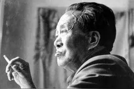 艾青《诗论》：喜欢者深爱，不喜欢者不屑于一眼图片