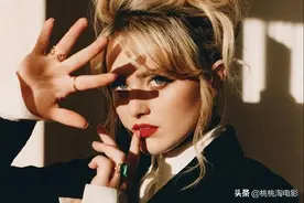 组图：《砍人快乐》女主角凯瑟琳·纽顿写真大片图片