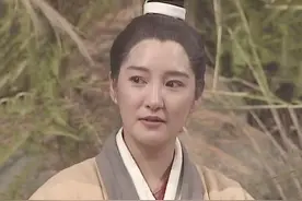 徐少强与雪梨子女合影罕曝光，女儿挽老爸手臂显亲密，曾关系疏离图片