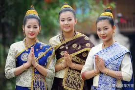 老挝总计723万人，东南亚邻国之一，普通人一月工资多少钱？图片