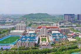 无锡市华夏天一双语学校全新登场！高中部启动招生图片