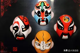 老年男人爱上了年轻女子，他怀揣的到底是爱情，还是别的？图片