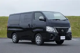空间巨大的日产面包车Caravan，露营床车的最佳拍档图片
