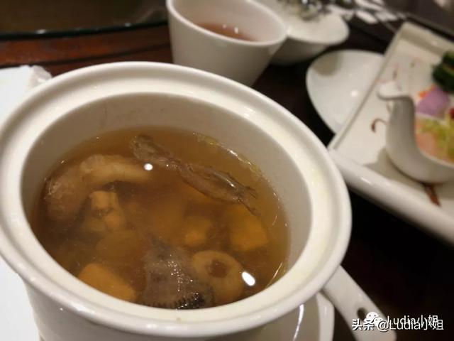 雪莲果花胶汤 2026年花胶雪莲果鸡汤