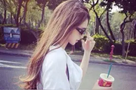 男女朋友亲嘴最常见的尴尬是什么？口臭能避免么？图片