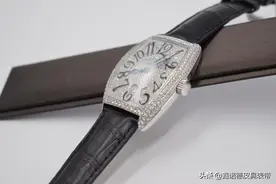 戴表也分男女有别？女人手表应该戴在哪只手比较好？图片