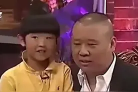 方琼的儿子17岁帅爆了图片