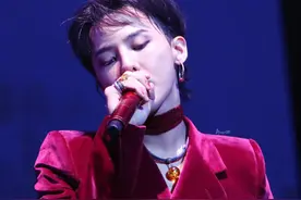 权志龙90亿韩元公寓公开 被誉为现实版的顶楼 豪华内部不输博物馆图片